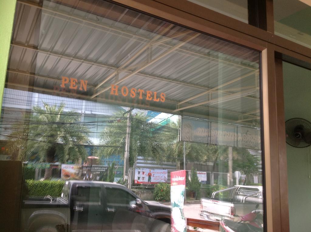 Pen Hostels 帕干岛 外观 照片